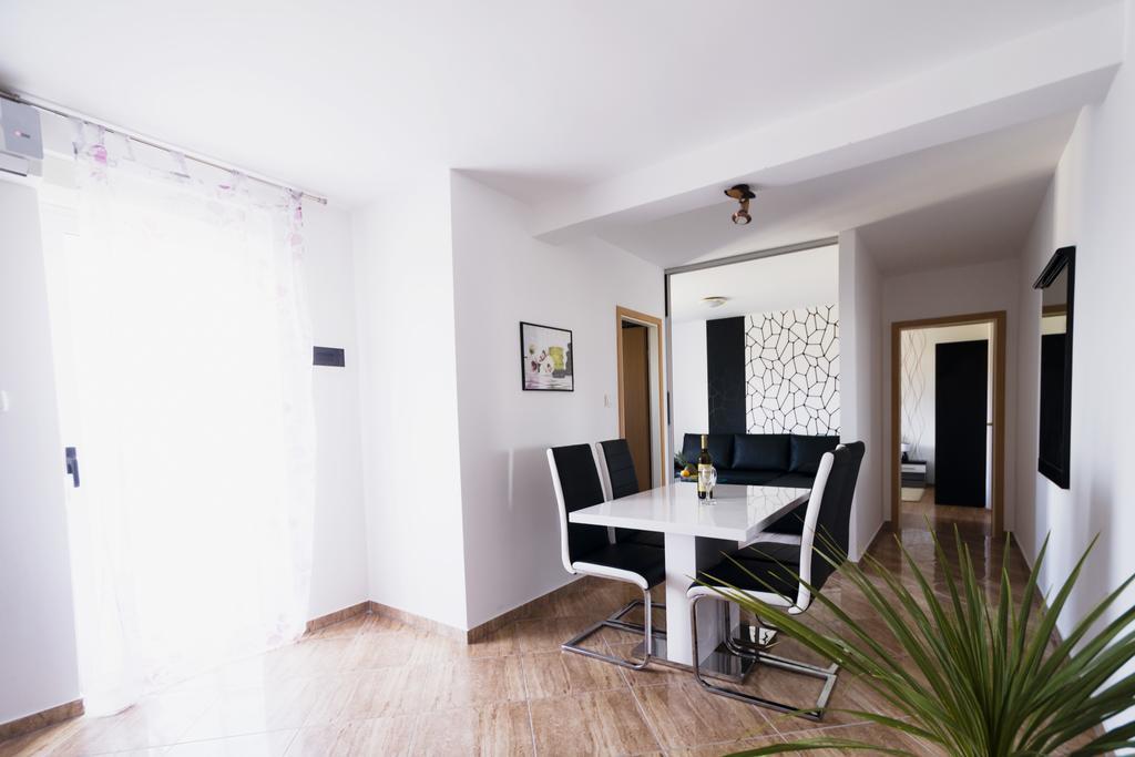 Apartments Toka Petrcane Pokoj fotografie